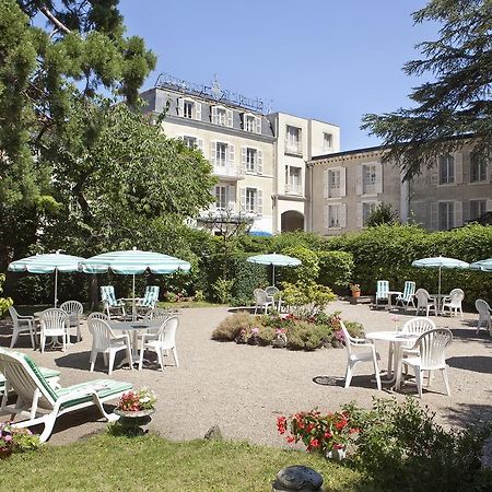 Logis Hotel Royal Saint-Mart Royat Dış mekan fotoğraf