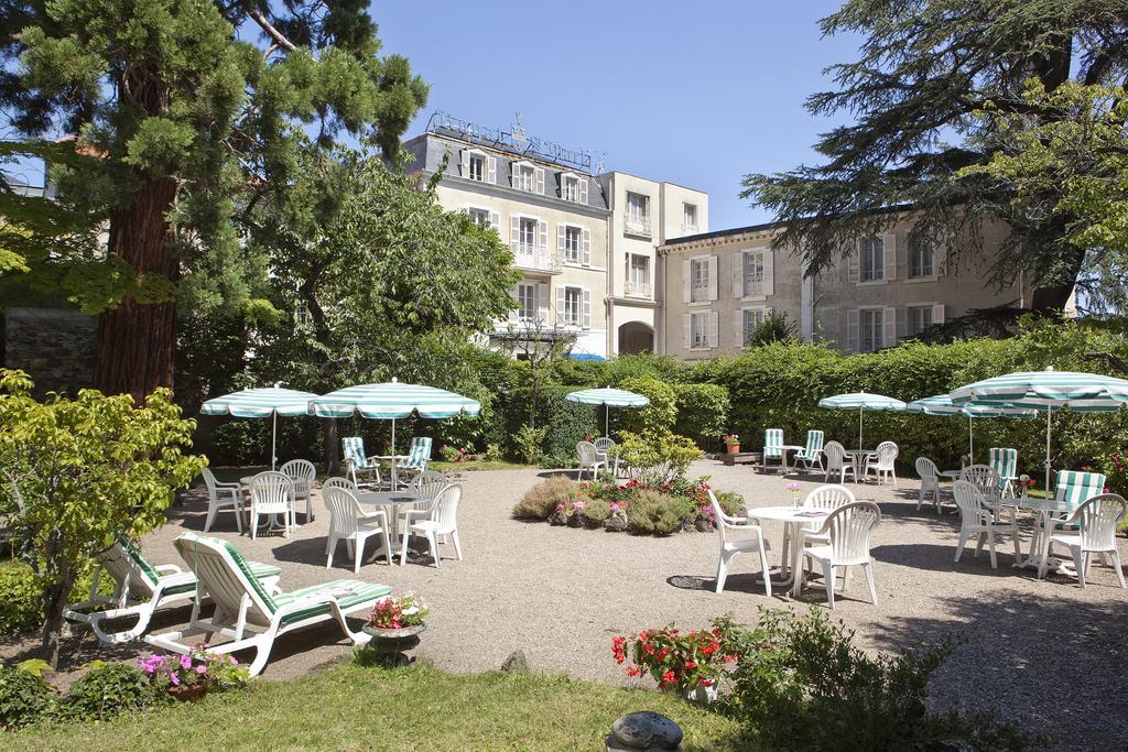 Logis Hotel Royal Saint-Mart Royat Dış mekan fotoğraf